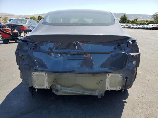 5YJ3E1EA7JF049334 Tesla 2018