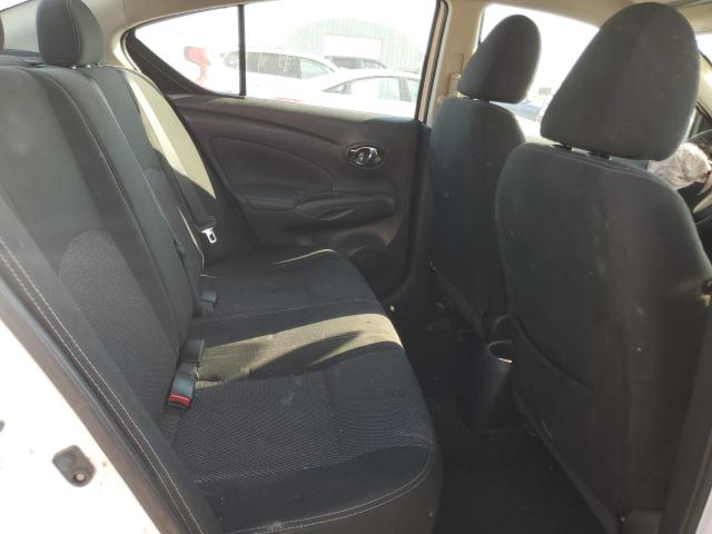3N1CN7AP3JK408279 Nissan 2018