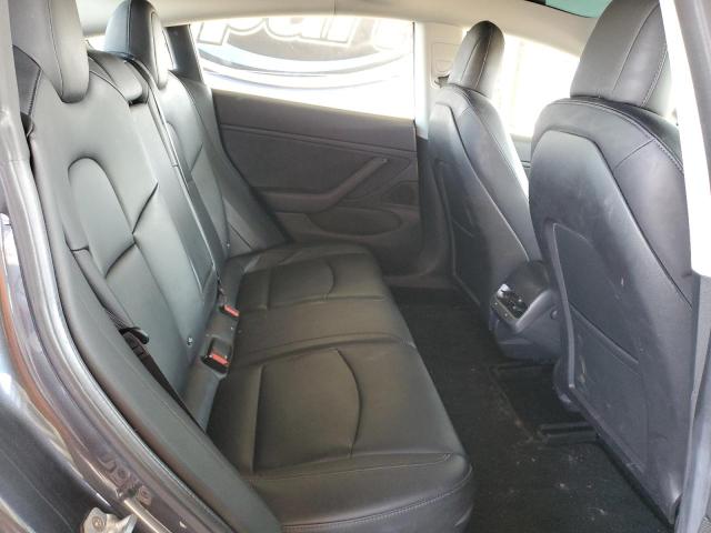 5YJ3E1EA3JF003418 Tesla 2018