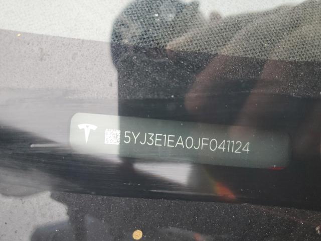 5YJ3E1EA0JF041124 Tesla MODEL 3