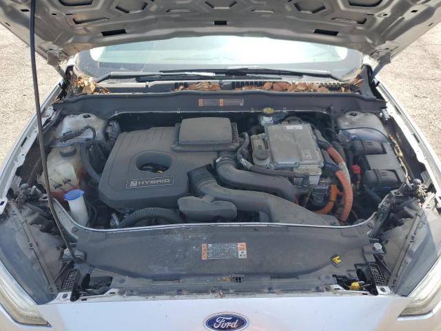 3FA6P0LU7KR106460 Ford FUSION SE