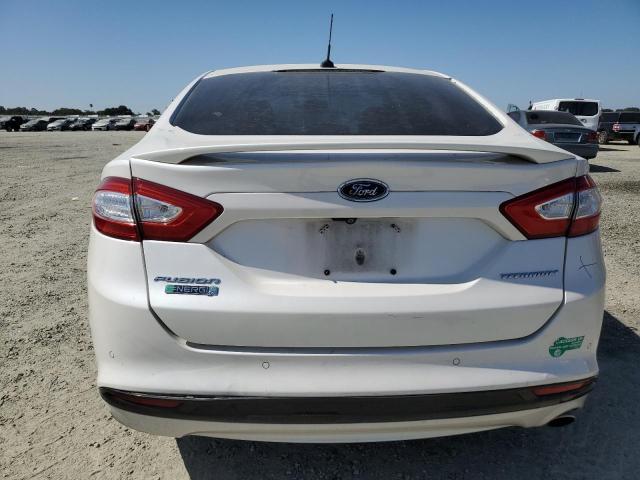 3FA6P0SU8GR157572 Ford 2016