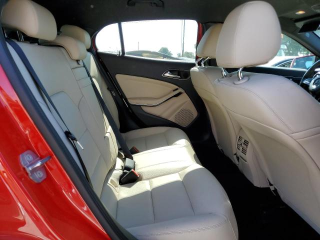 WDCTG4EBXLU024940 Mercedes-Benz m270