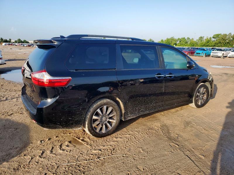 5TDDZ3DC8KS220712 Toyota SIENNA XLE