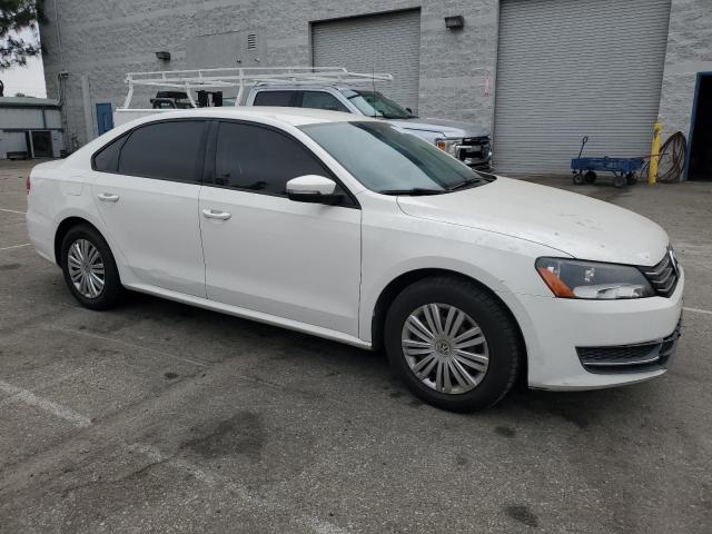 1VWAT7A38EC039905 Volkswagen 2014