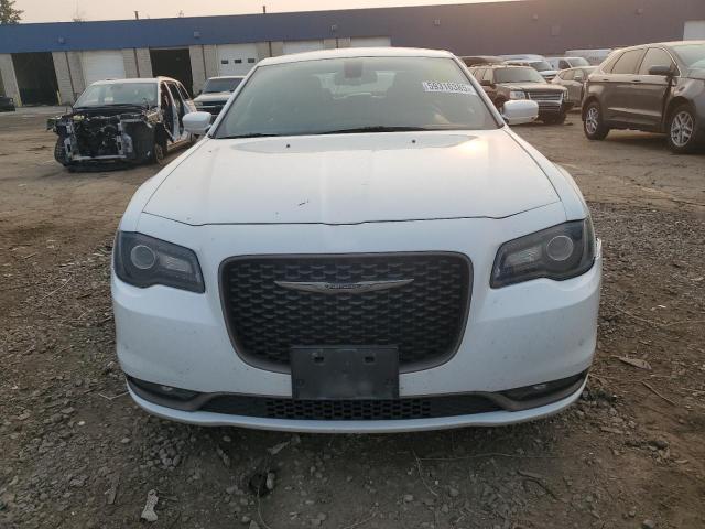 2C3CCAGG5GH304643 Chrysler 300 S