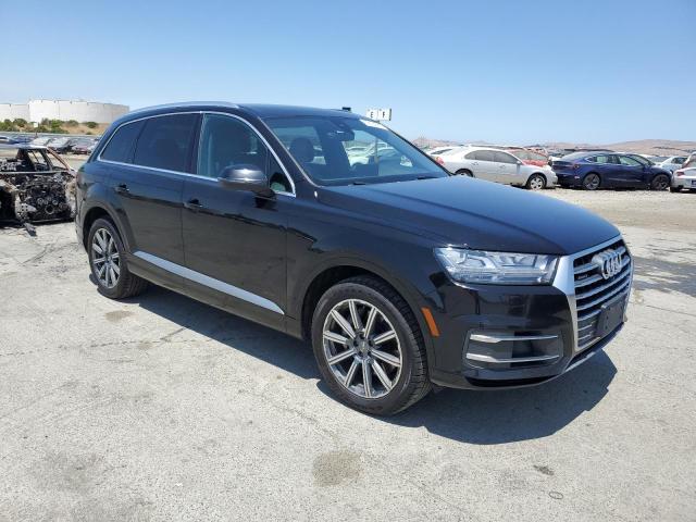 WA1LAAF78HD009340 Audi 2017