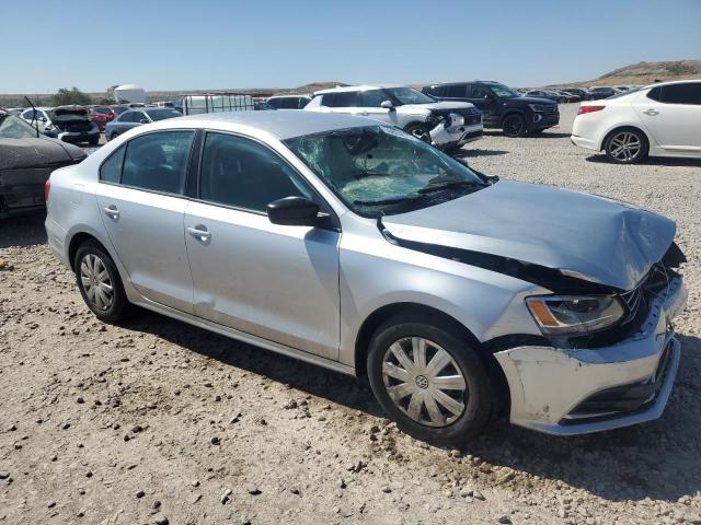 3VW2K7AJ4FM297196 Volkswagen 2015