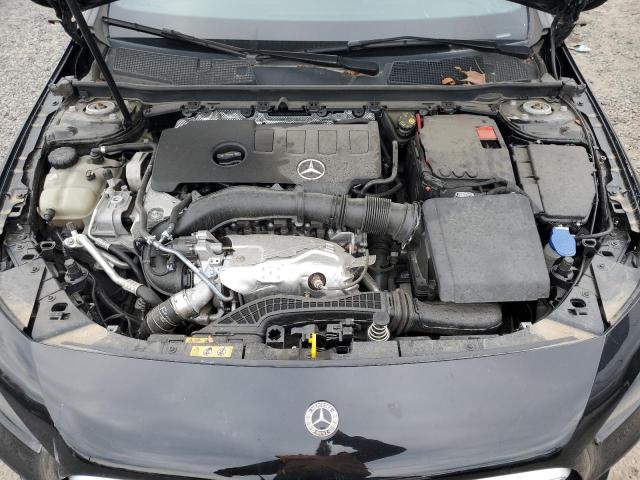 W1K3G4FB0MJ293400 Mercedes-Benz m260