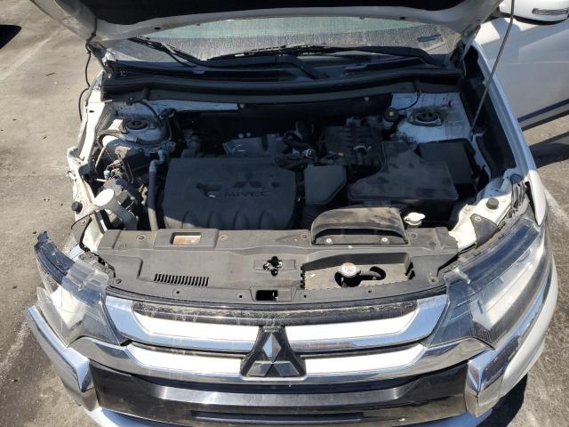 JA4AD3A36HZ027238 Mitsubishi Outlander