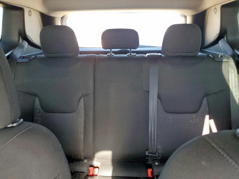 ZACCJAAB6HPG17327 Jeep RENEGADE S