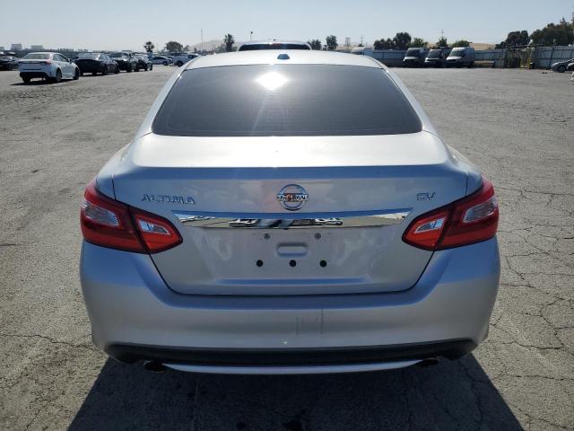 1N4AL3AP5HC277977 Nissan 2017