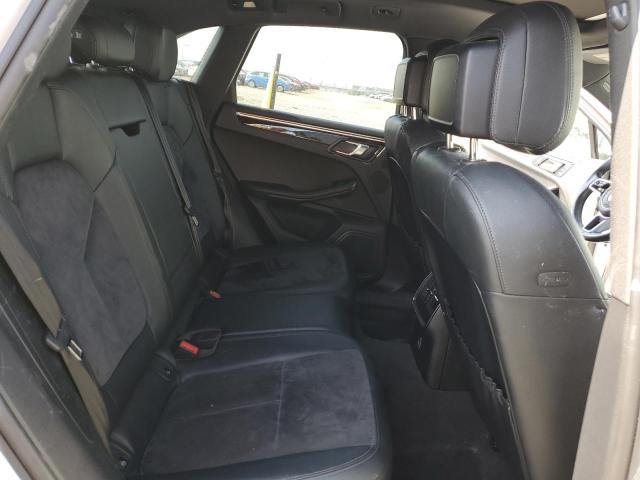 WP1AA2A57JLB24014 Porsche 2018