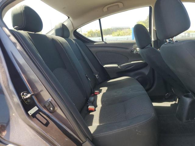 3N1CN7AP7FL954584 Nissan 2015