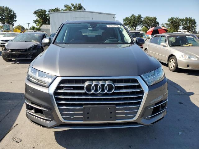 WA1VAAF72JD035446 Audi Q7 PRESTIG