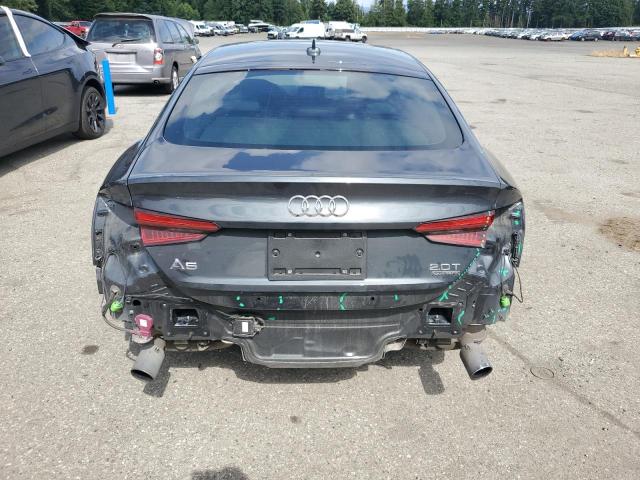 WAUDNCF5XJA008218 Audi 2018