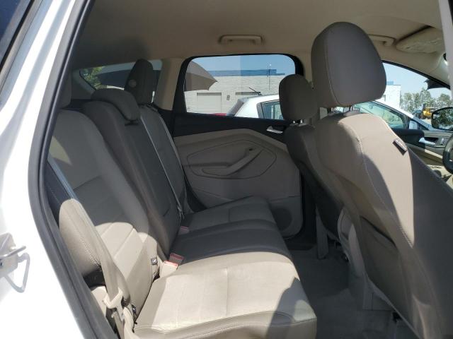1FMCU0GX0FUC89138 Ford ESCAPE SE