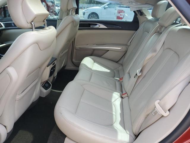 3LN6L2LU8GR627840 Lincoln 2016