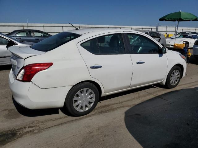 3N1CN7AP1FL842752 Nissan 2015