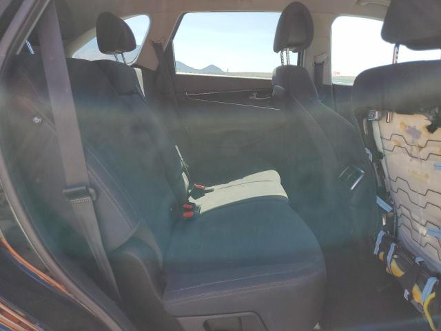 5XYPGDA56GG112673 KIA SORENTO LX