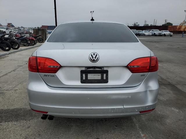 3VWD17AJ9EM280422 Volkswagen 2014