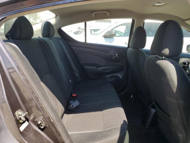 3N1CN7AP0FL941935 Nissan 2015