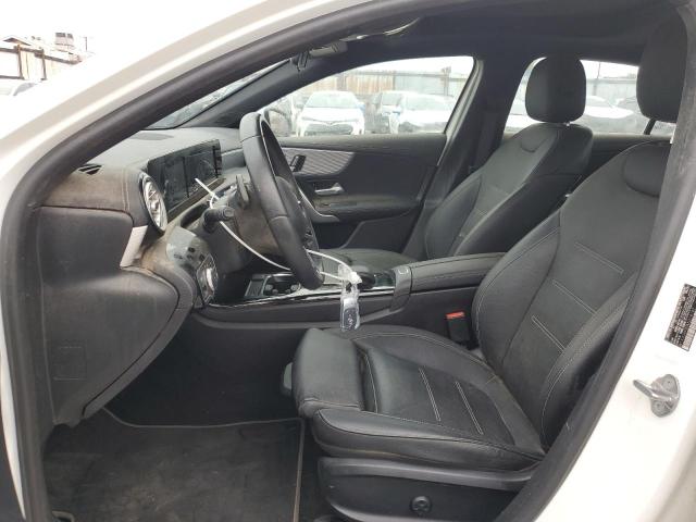 W1K3G4FB0MJ314147 Mercedes-Benz m260