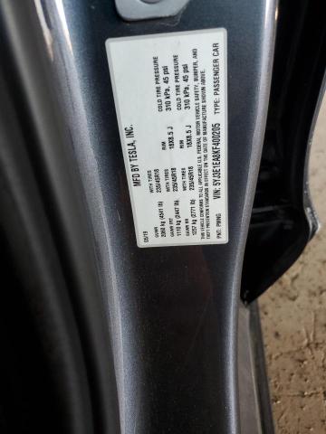 5YJ3E1EA8KF400205 Tesla 2019