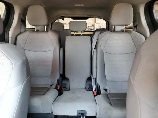 5TDKRKEC4PS140265 Toyota SIENNA LE