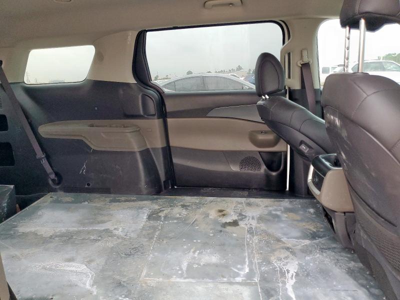 KNDNB5K32S6460121 KIA CARNIVAL L