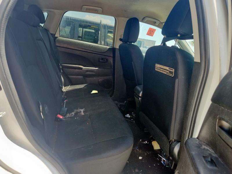 4A4AP3AU0FE055815 Mitsubishi Outlander