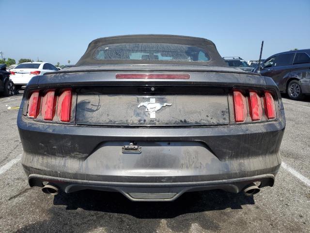1FATP8EM3F5332907 Ford 2015
