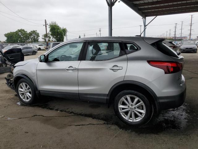 JN1BJ1CP4JW158802 Nissan 2018