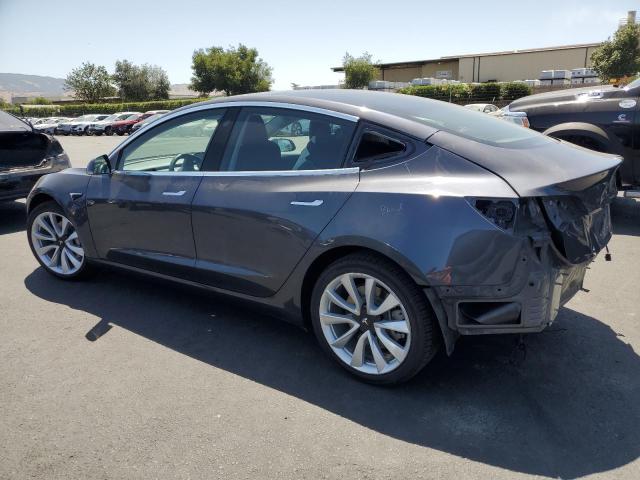 5YJ3E1EA7JF049334 Tesla 2018