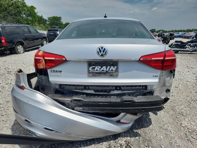 1VWAS7A32GC033149 Volkswagen 2016