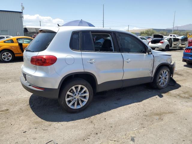 WVGAV7AX2JK003607 Volkswagen TIGUAN LIMITED