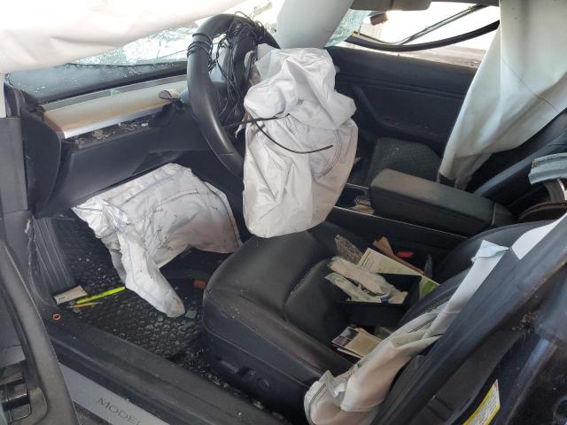 5YJ3E1EA2JF061083 Tesla 2018