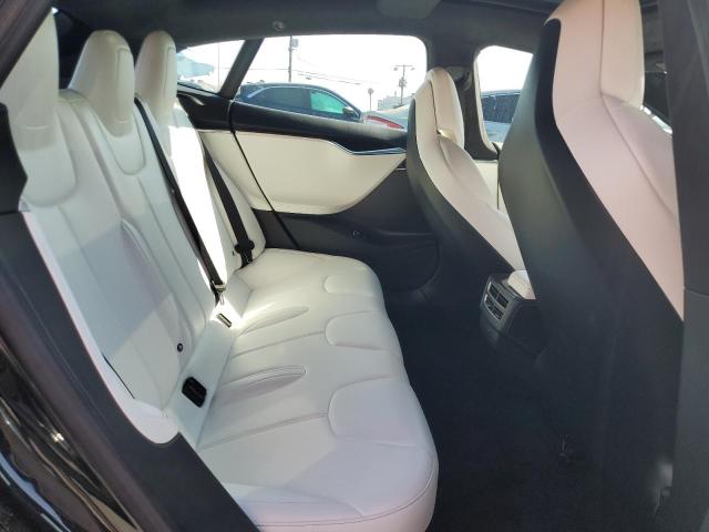 5YJSA1E14HF209736 Tesla 2017