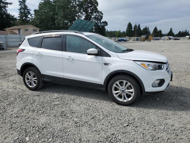 1FMCU0GD0JUA73420 Ford ESCAPE SE