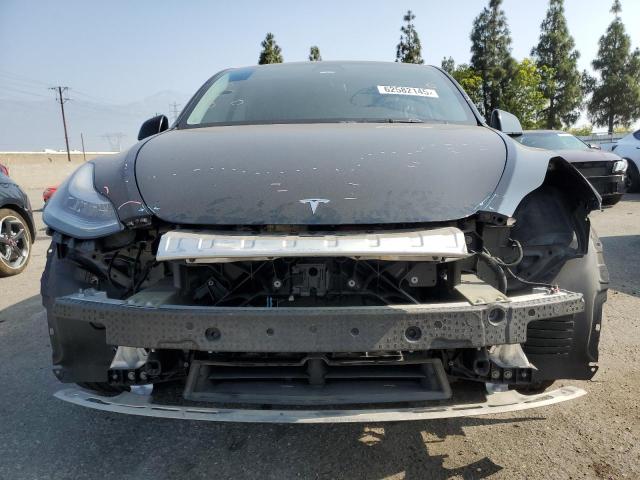 5YJYGDEE7MF232421 Tesla 2021