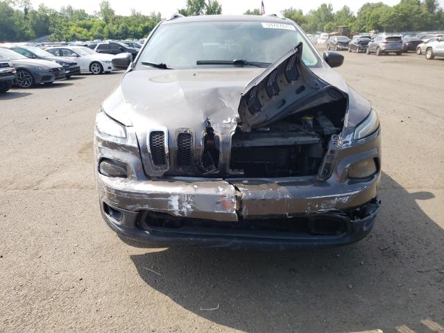 1C4PJLCB8FW700591 Jeep CHEROKEE L