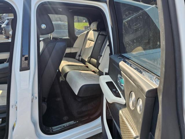 SLATV8C06MU205174 Rolls-Royce Cullinan