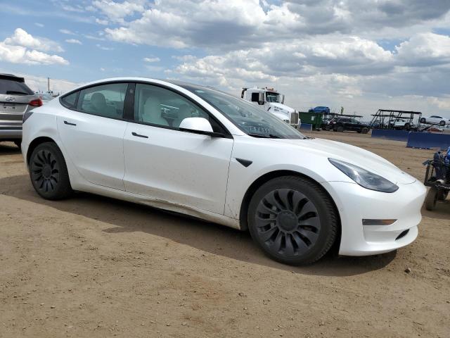 5YJ3E1EBXMF035702 Tesla 2021
