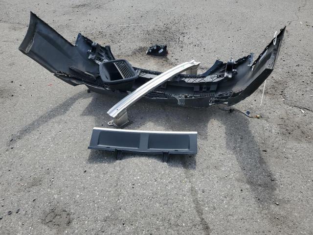 WAUDNCF5XJA008218 Audi 2018