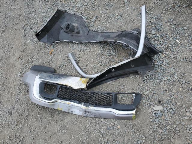 1C4RJECG4FC808241 Jeep Grand Cher