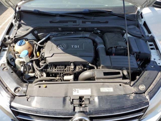 3VWB17AJ4FM356055 Volkswagen Jetta