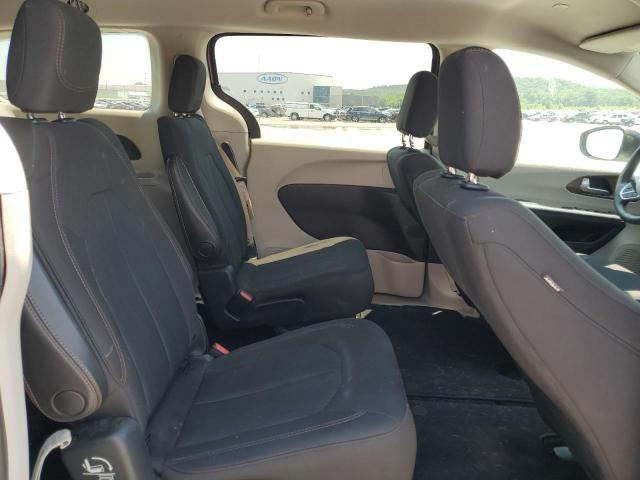 2C4RC1DG3HR797020 Chrysler 2017