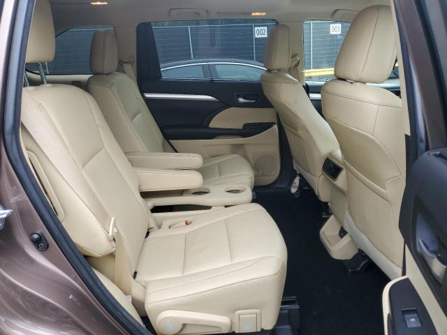 5TDJZRFH7JS803155 Toyota Highlander