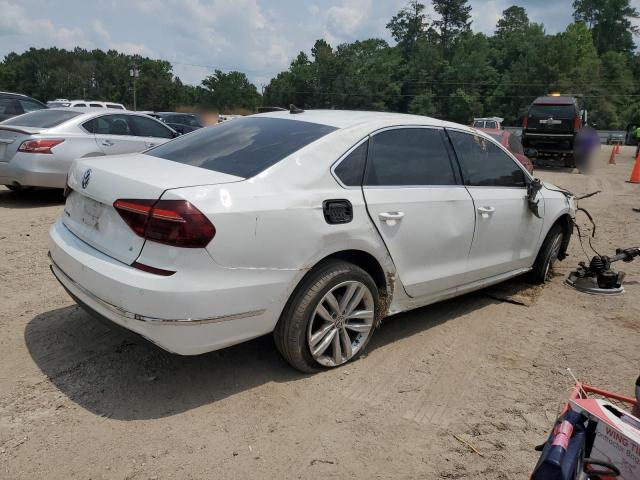 1VWBA7A38JC016936 Volkswagen PASSAT SE