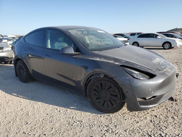 7SAYGDEE3NF543705 Tesla Model Y
